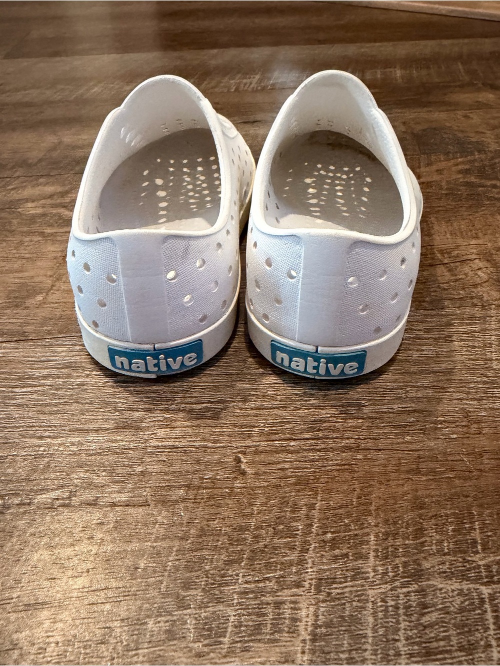 Native Jefferson Kids Slip-On Water Shoes White Size C10 - Picture 6 of 8